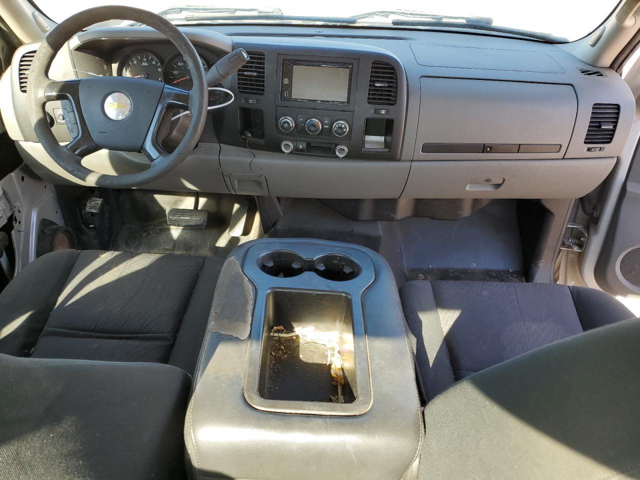 2010 Chevrolet Silverado - Image 8