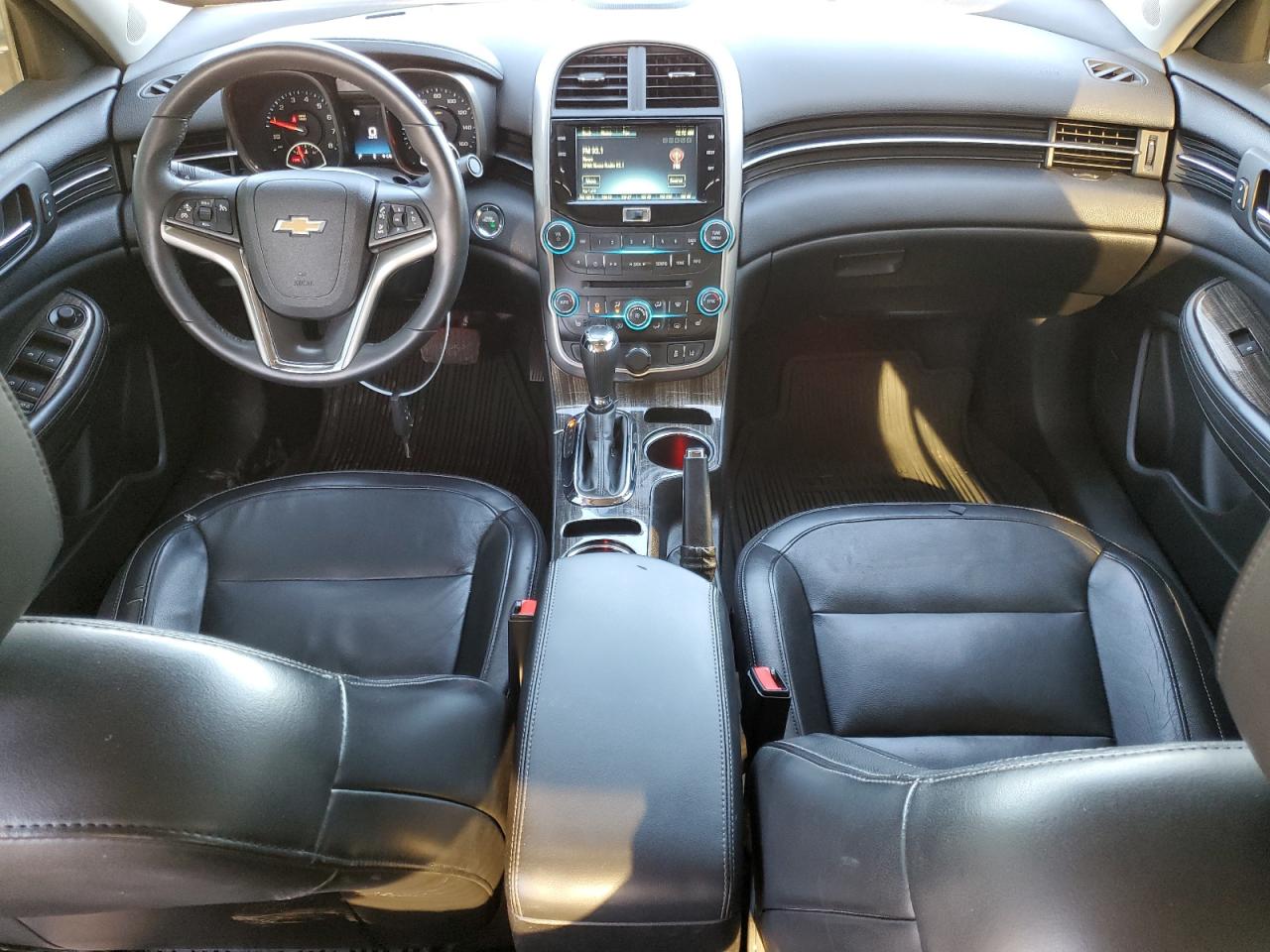 2014 Chevrolet Malibu - Image 8