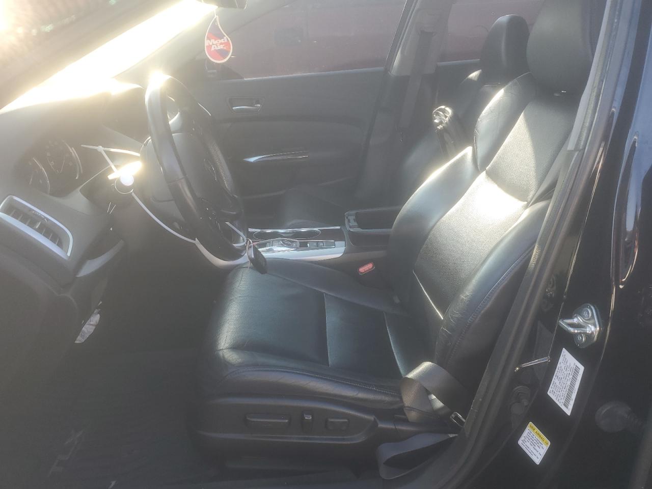 2017 Acura TLX - Image 7