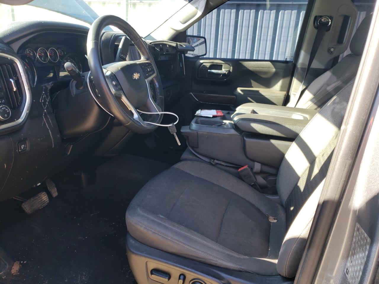 2019 Chevrolet Silverado - Image 7
