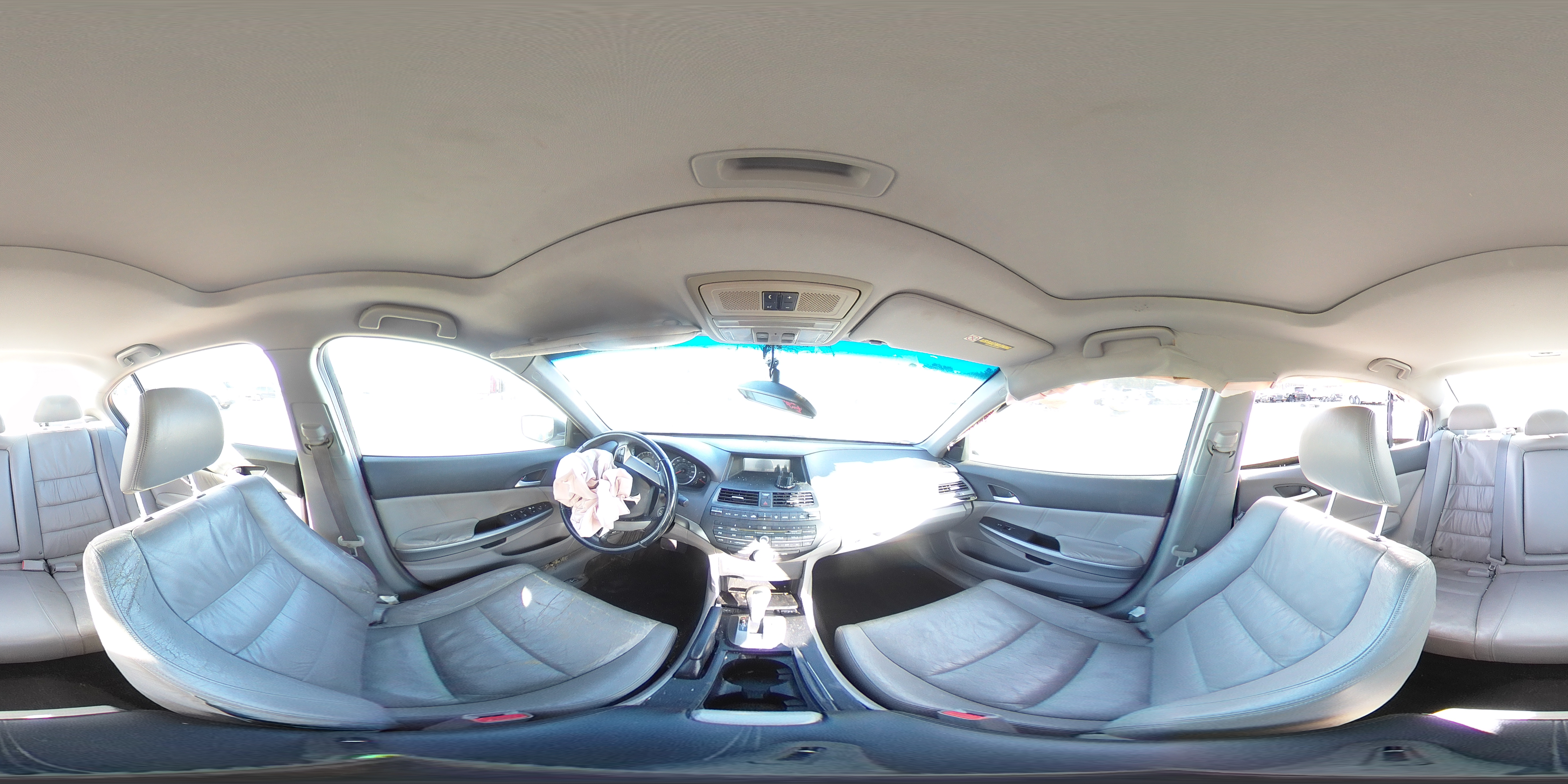 2008 Honda Accord - Image 13