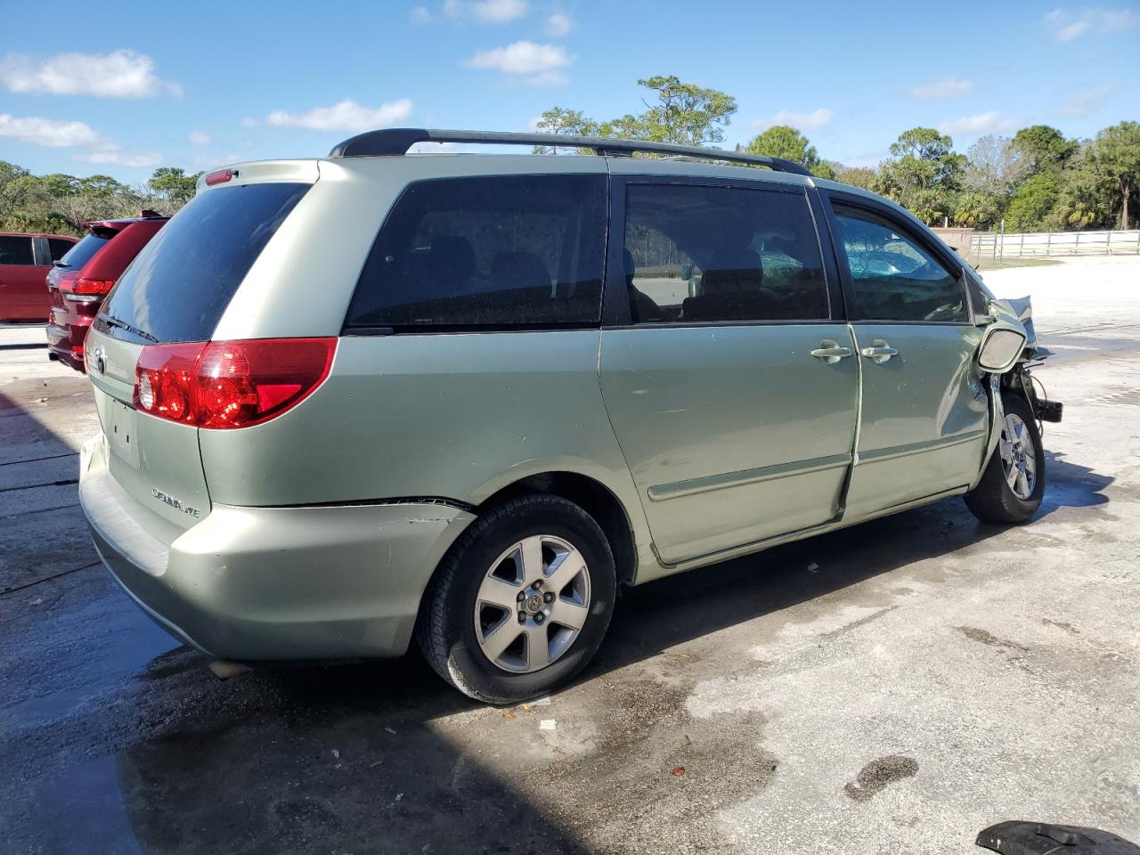 2006 Toyota Sienna - Image 3