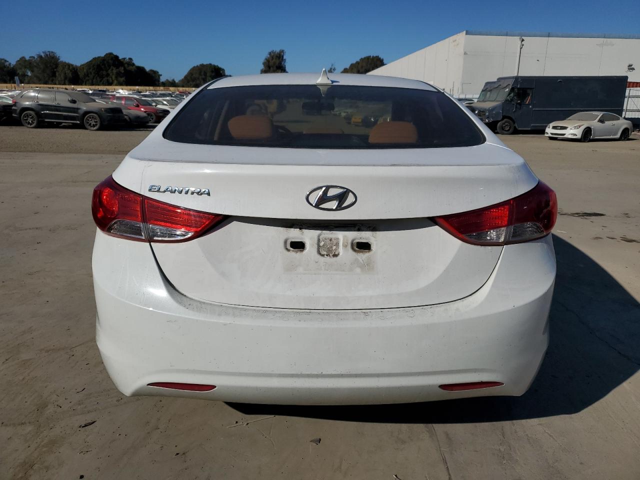 2013 Hyundai Elantra - Image 6