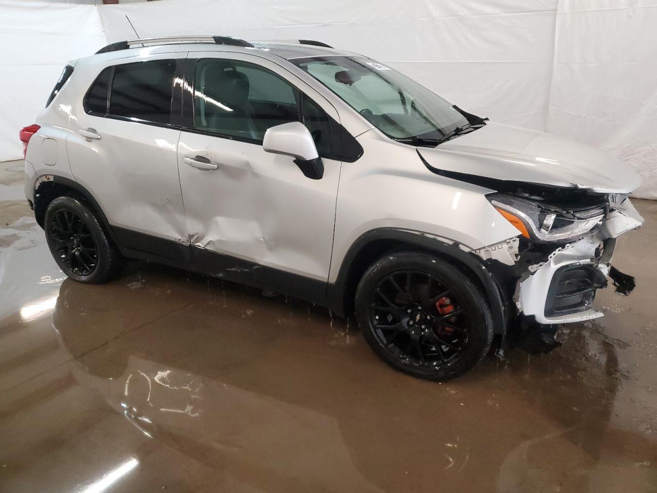 2021 Chevrolet Trax - Image 4