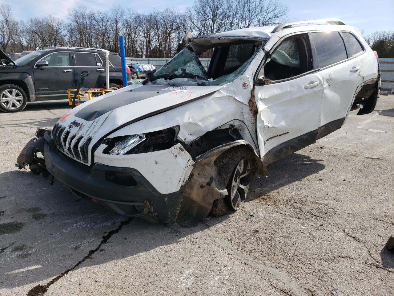 2017 Jeep Cherokee Trailhawk for Sale in Rogersville, MO - All Over