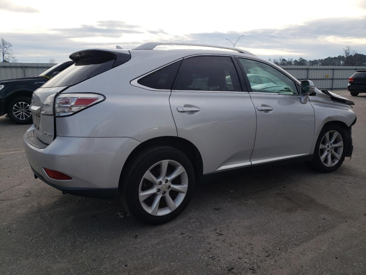 2011 Lexus RX - Image 3