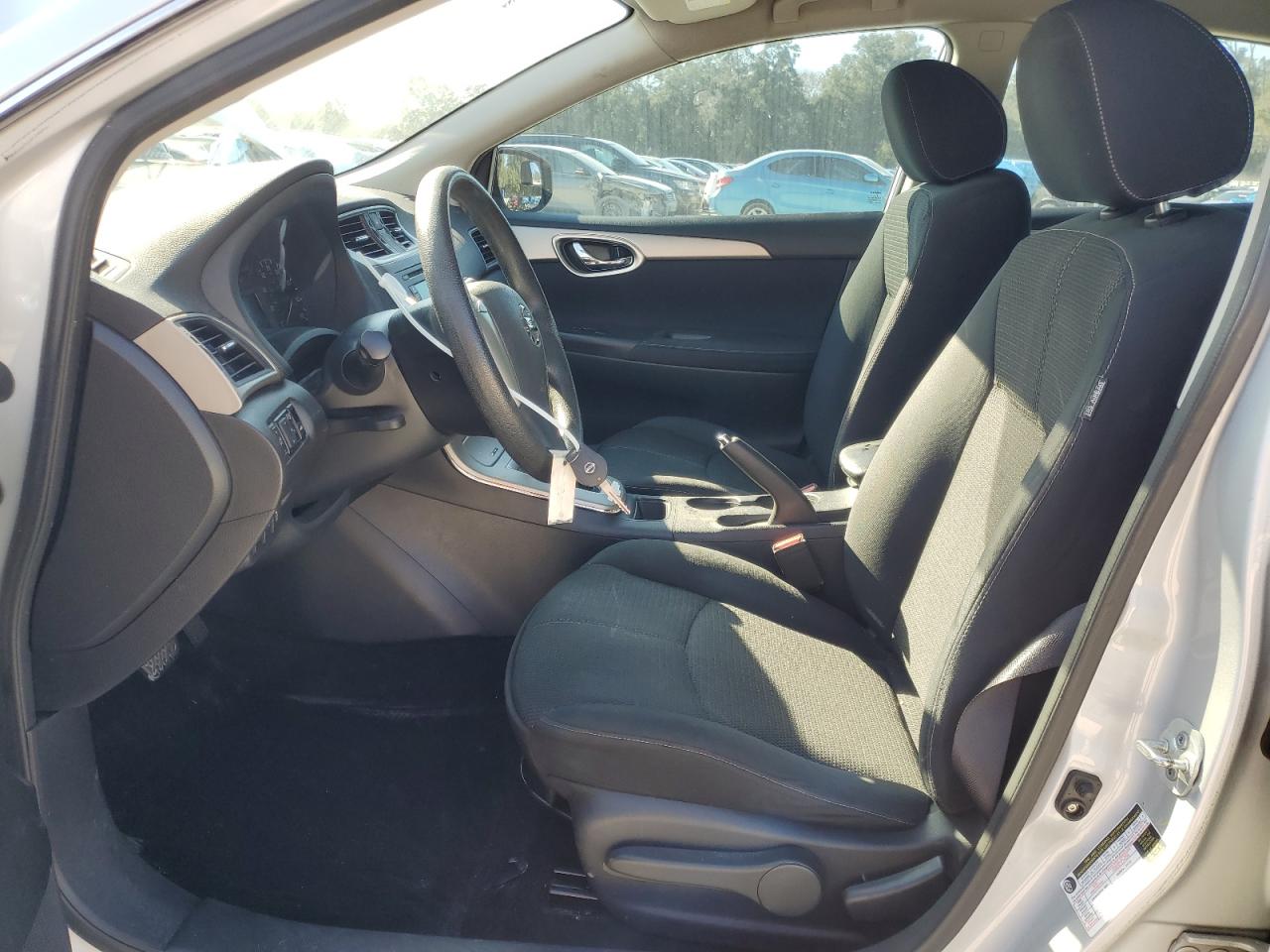 2014 Nissan Sentra - Image 7