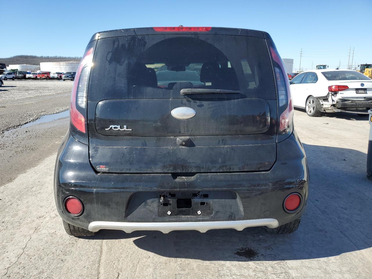 2017 Kia Soul + VIN: KNDJP3A58H7451191 Lot: 88178965