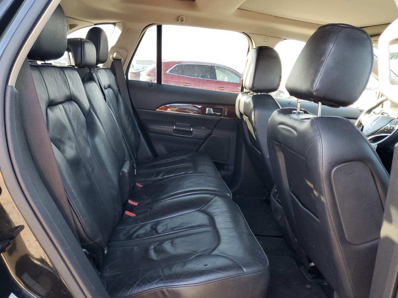 2015 Lincoln MKX - Image 11