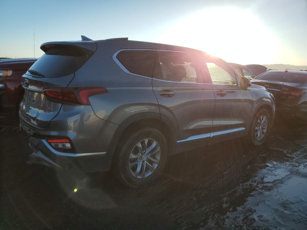 2019 Hyundai Santa Fe - Image 3
