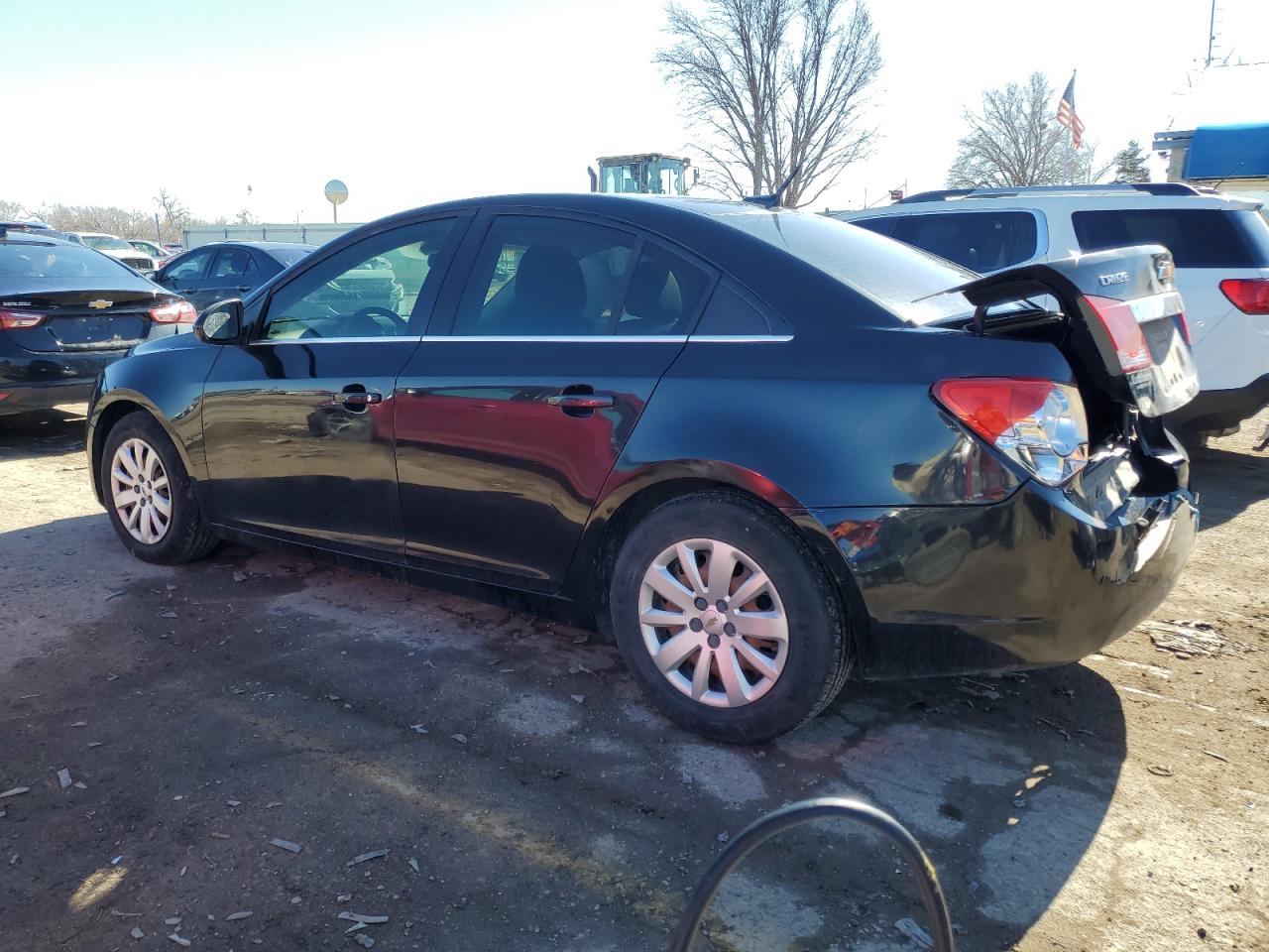 2011 Chevrolet Cruze - Image 2