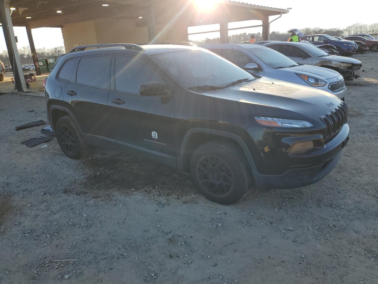2017 Jeep Grand Cherokee - Image 4