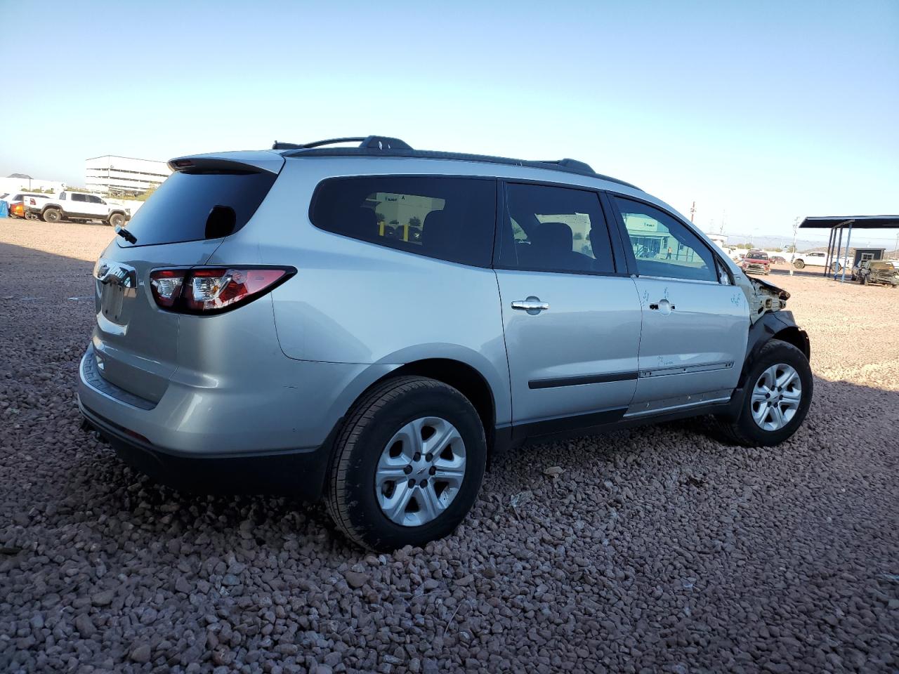 2017 Chevrolet Traverse - Image 3