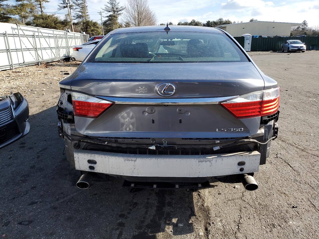 2014 Lexus ES - Image 6
