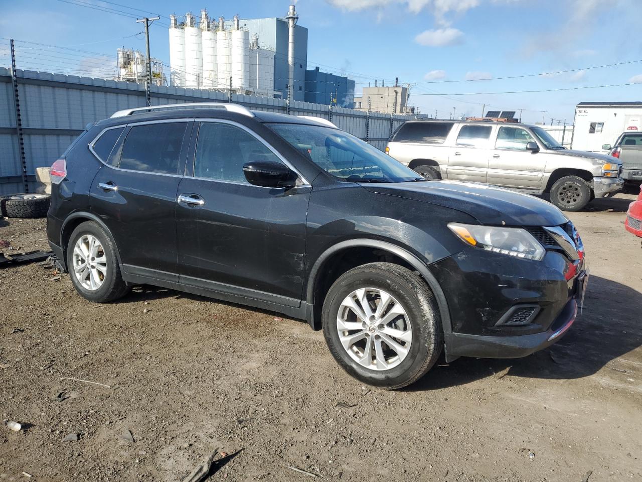 KNMAT2MV0GP610768 NISSAN ROGUE 2016