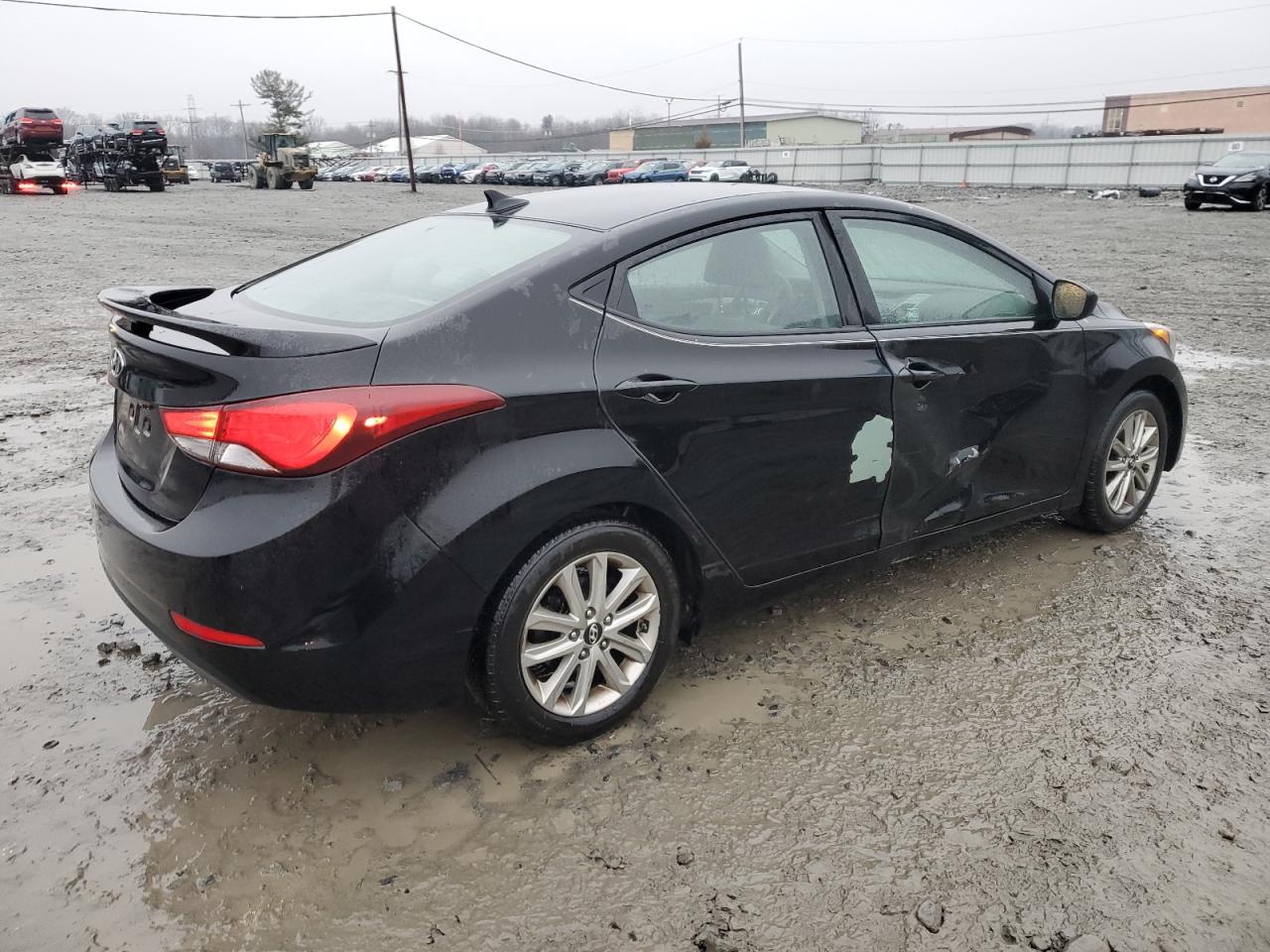 2014 Hyundai Elantra - Image 3