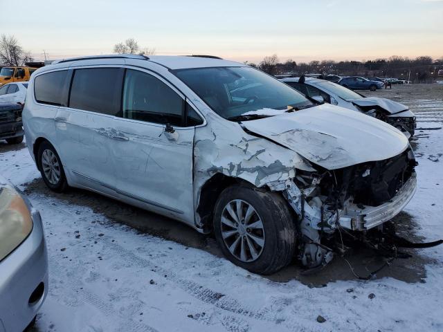  CHRYSLER PACIFICA 2019 Белы