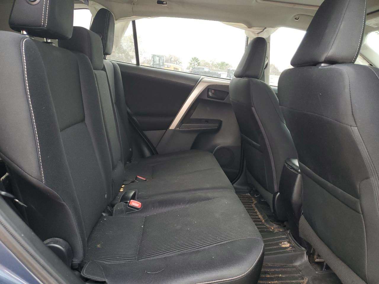 2013 Toyota RAV 4 - Image 10