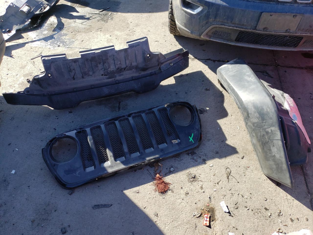 2018 Jeep Wrangler - Image 13