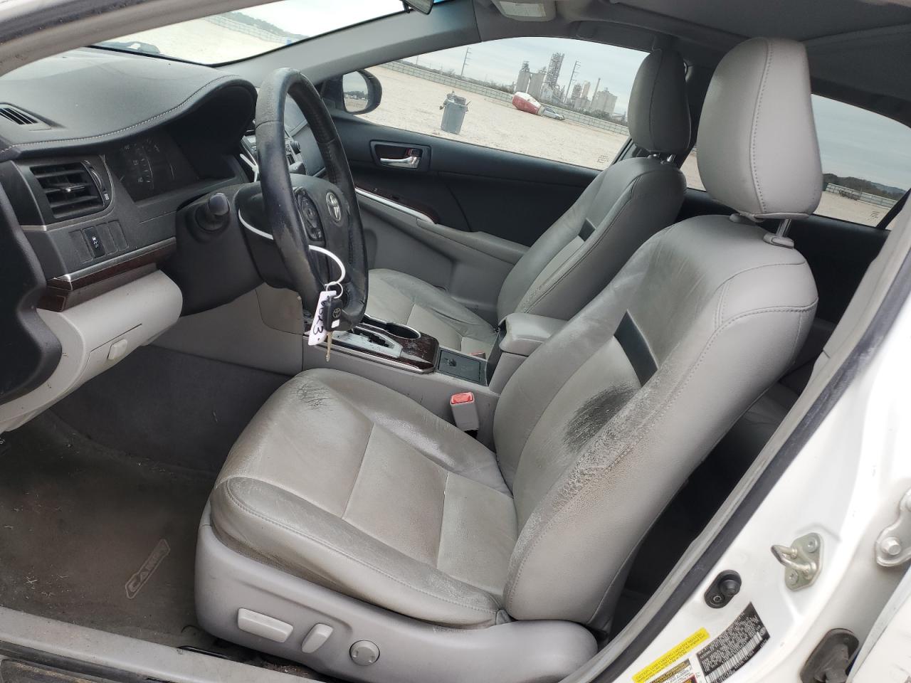 2014 Toyota Camry - Image 7