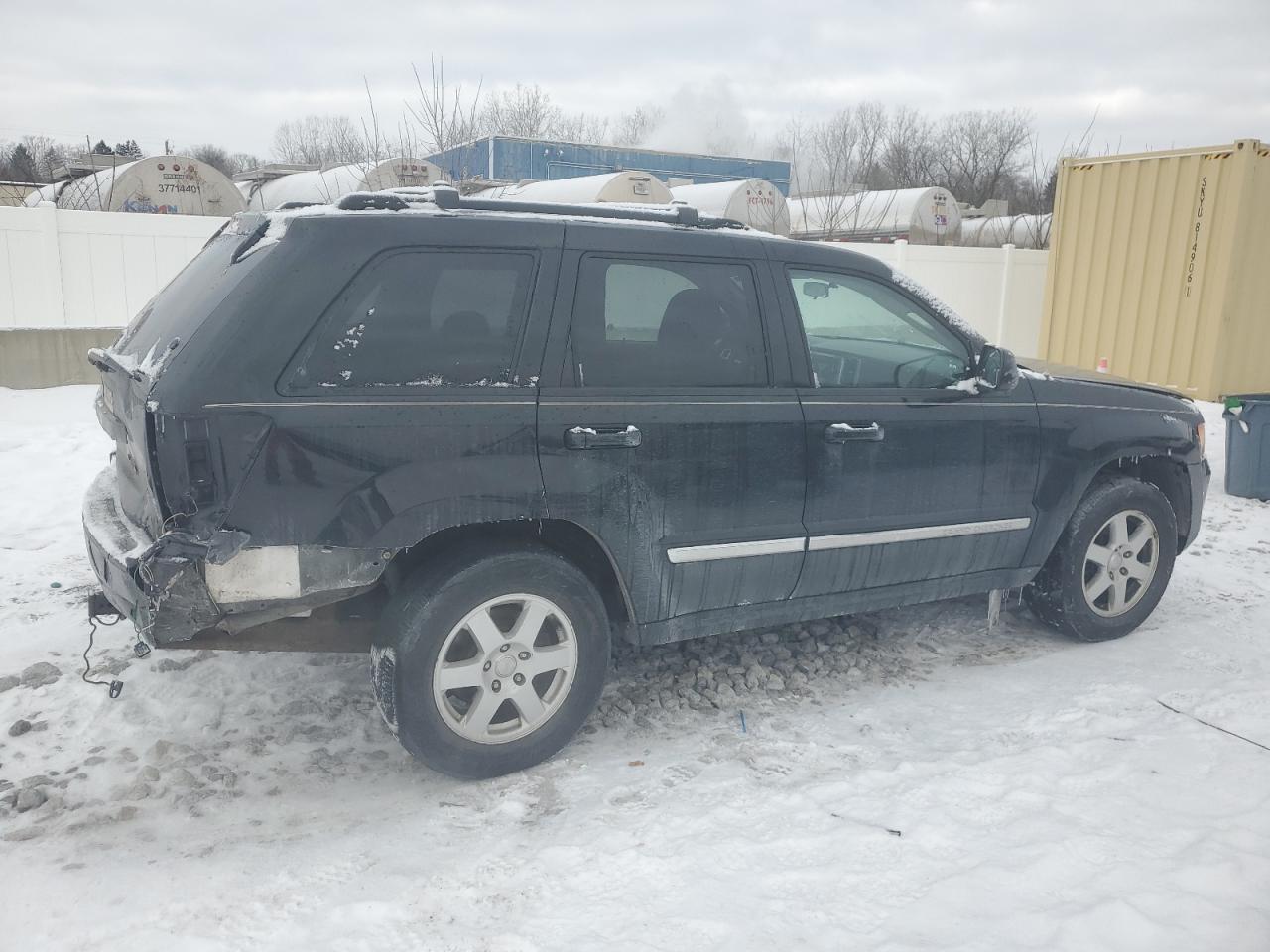 2010 Jeep Grand Cherokee - Image 3
