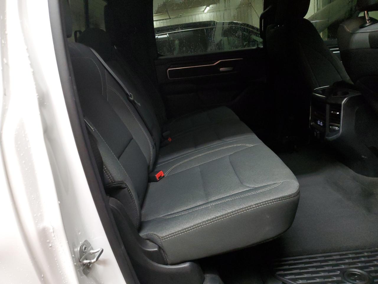 2021 RAM 1500 - Image 11