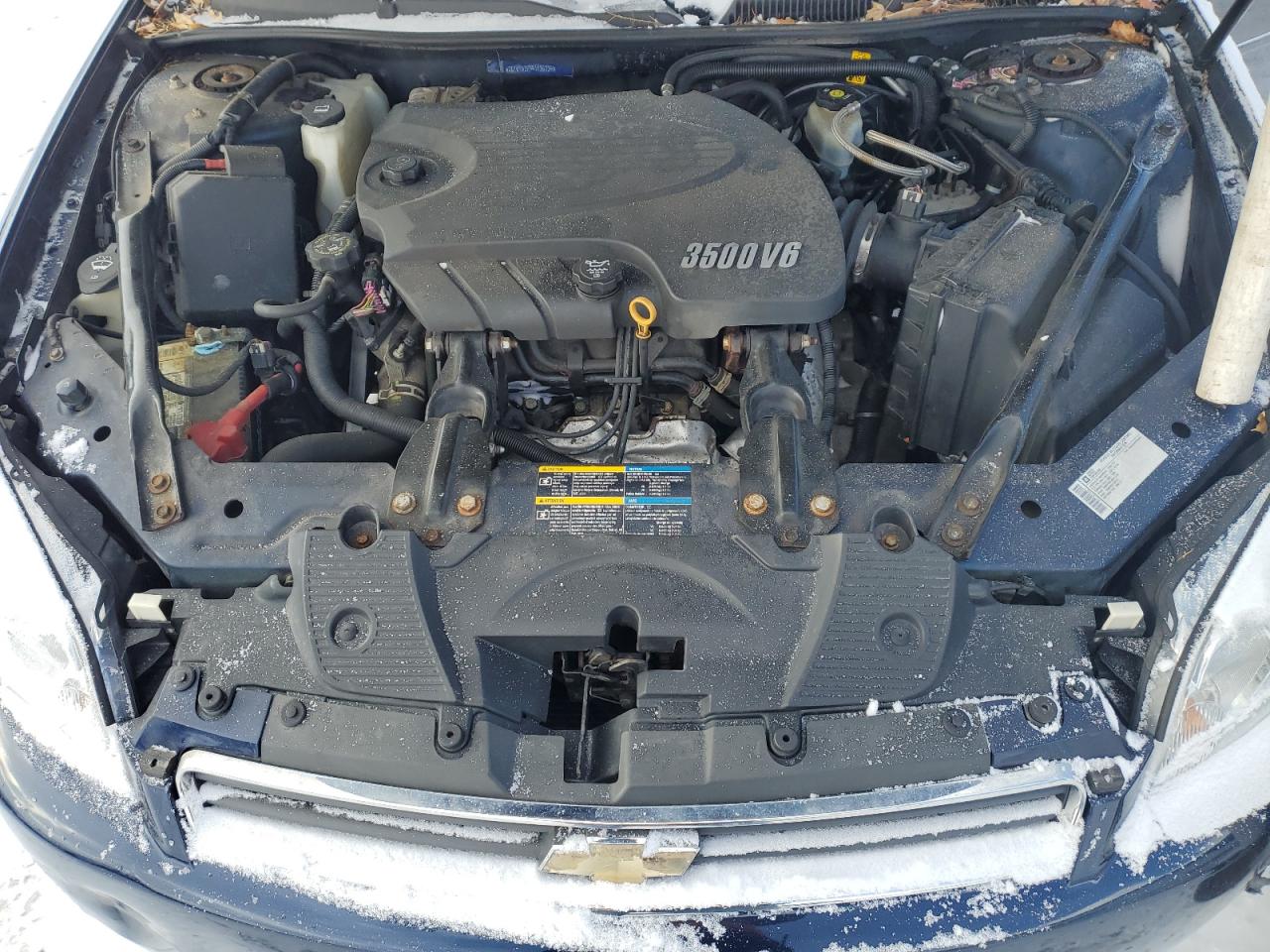 2009 Chevrolet Impala - Image 12