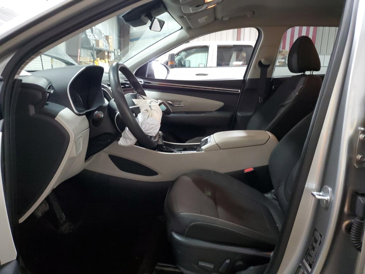 2022 Hyundai Tucson - Image 7