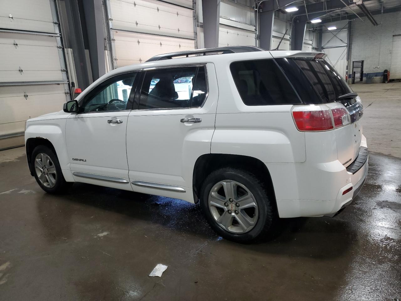 2013 GMC Terrain - Image 2
