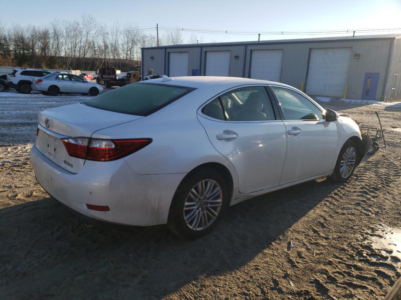 VIN JTHBK1GG5D2036545 2013 LEXUS ES350 no.3