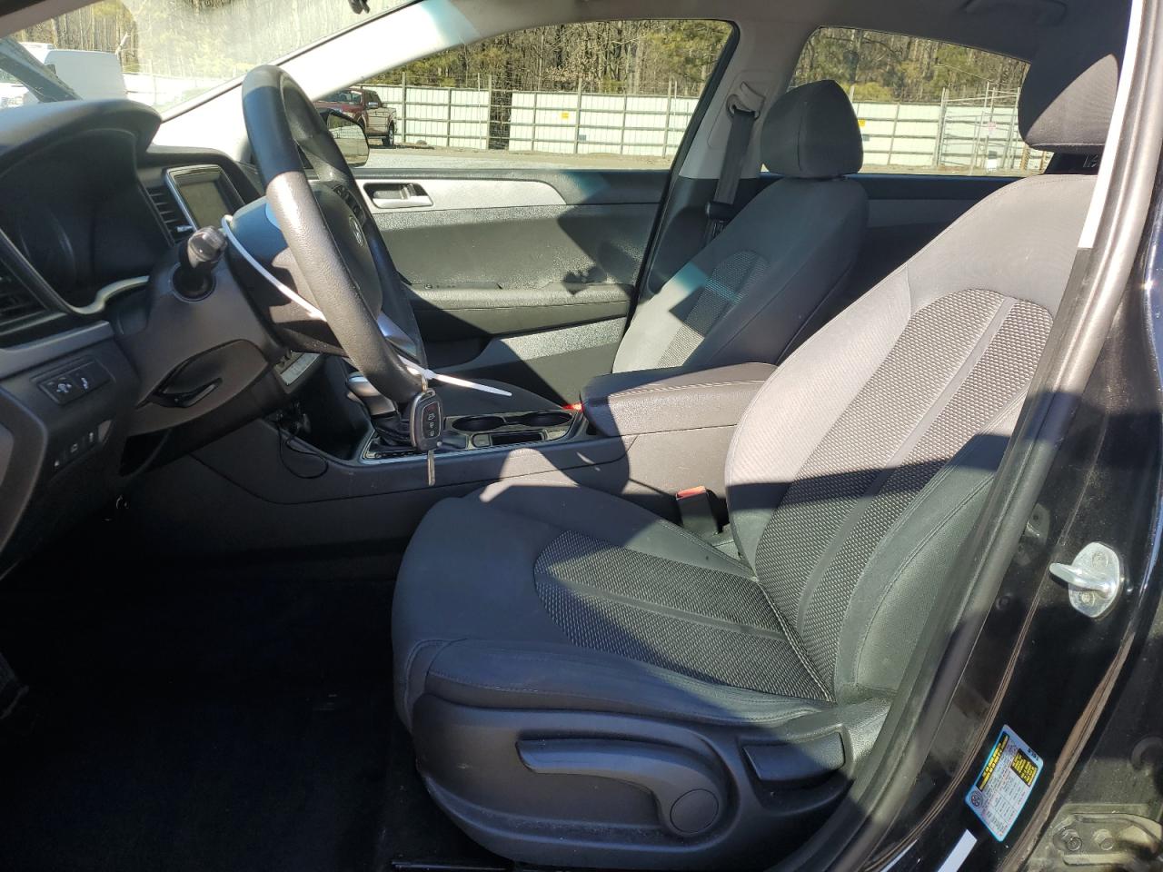 2018 Hyundai Sonata - Image 7