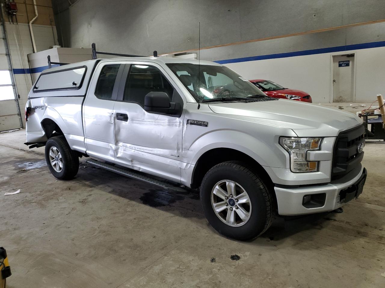2017 Ford F-150 - Image 4