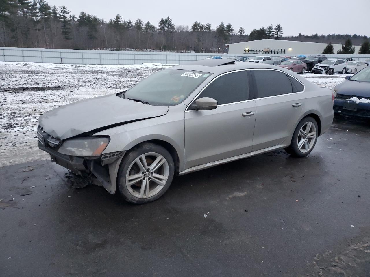 2014 Volkswagen Passat - Image 1
