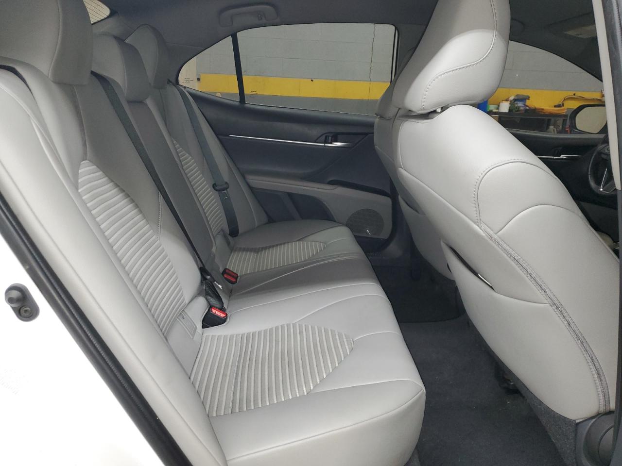 2019 Toyota Camry - Image 10