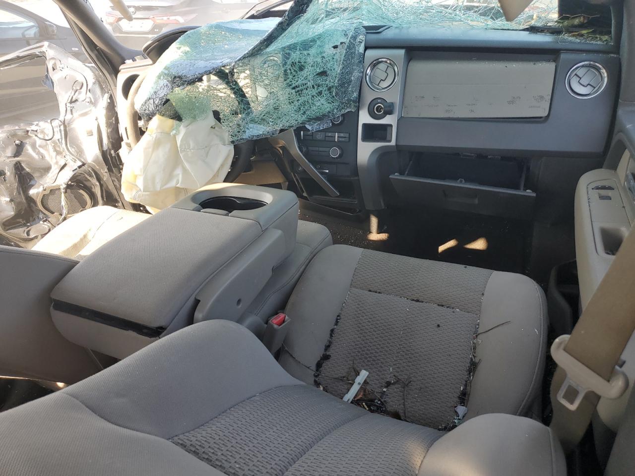 2010 Ford F-150 - Image 8