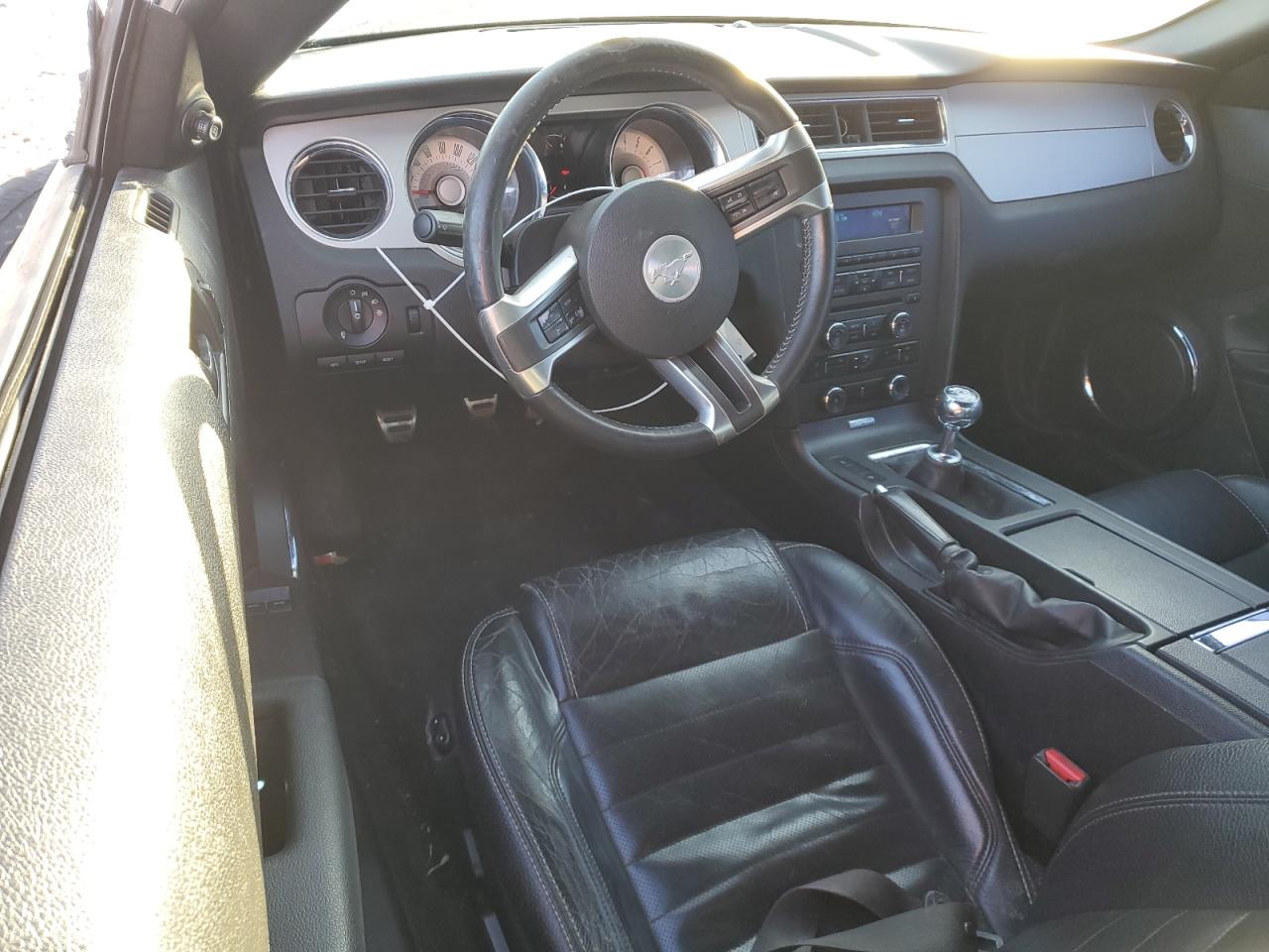 2012 Ford Mustang - Image 8