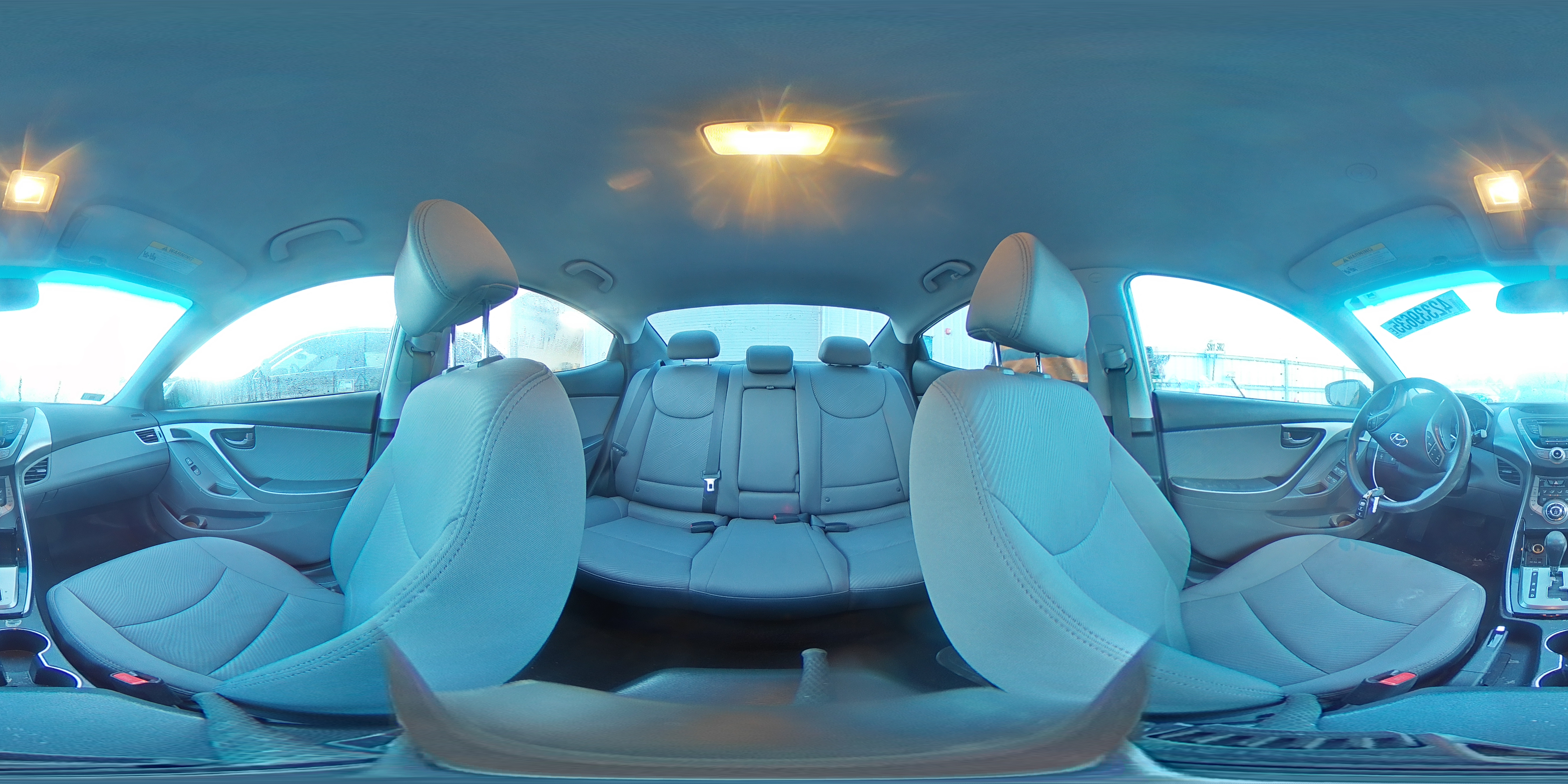 2013 Hyundai Elantra - Image 14