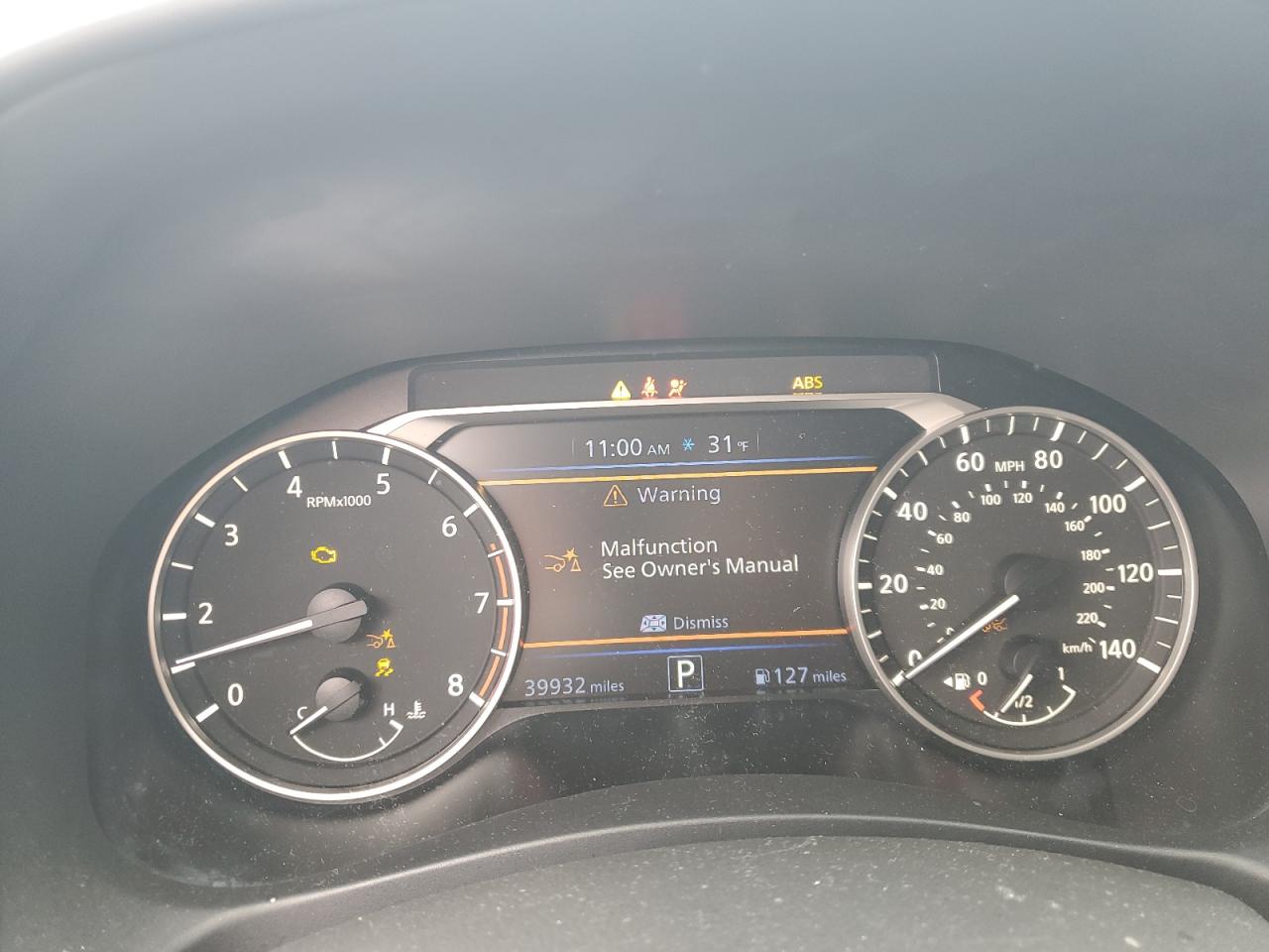 2022 Nissan Altima - Image 9