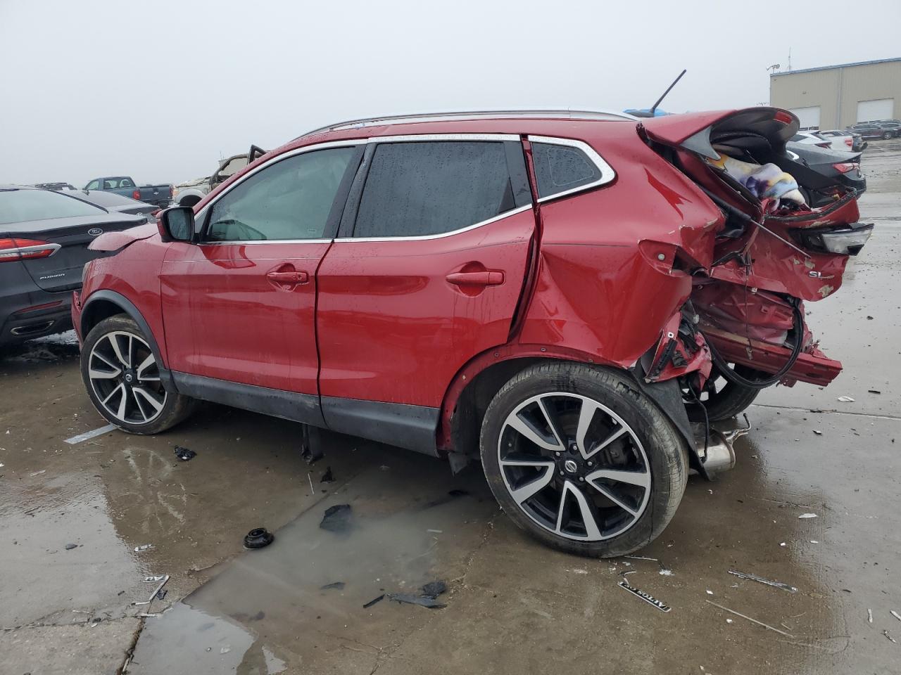 JN1BJ1CP8HW029200 NISSAN ROGUE 2017