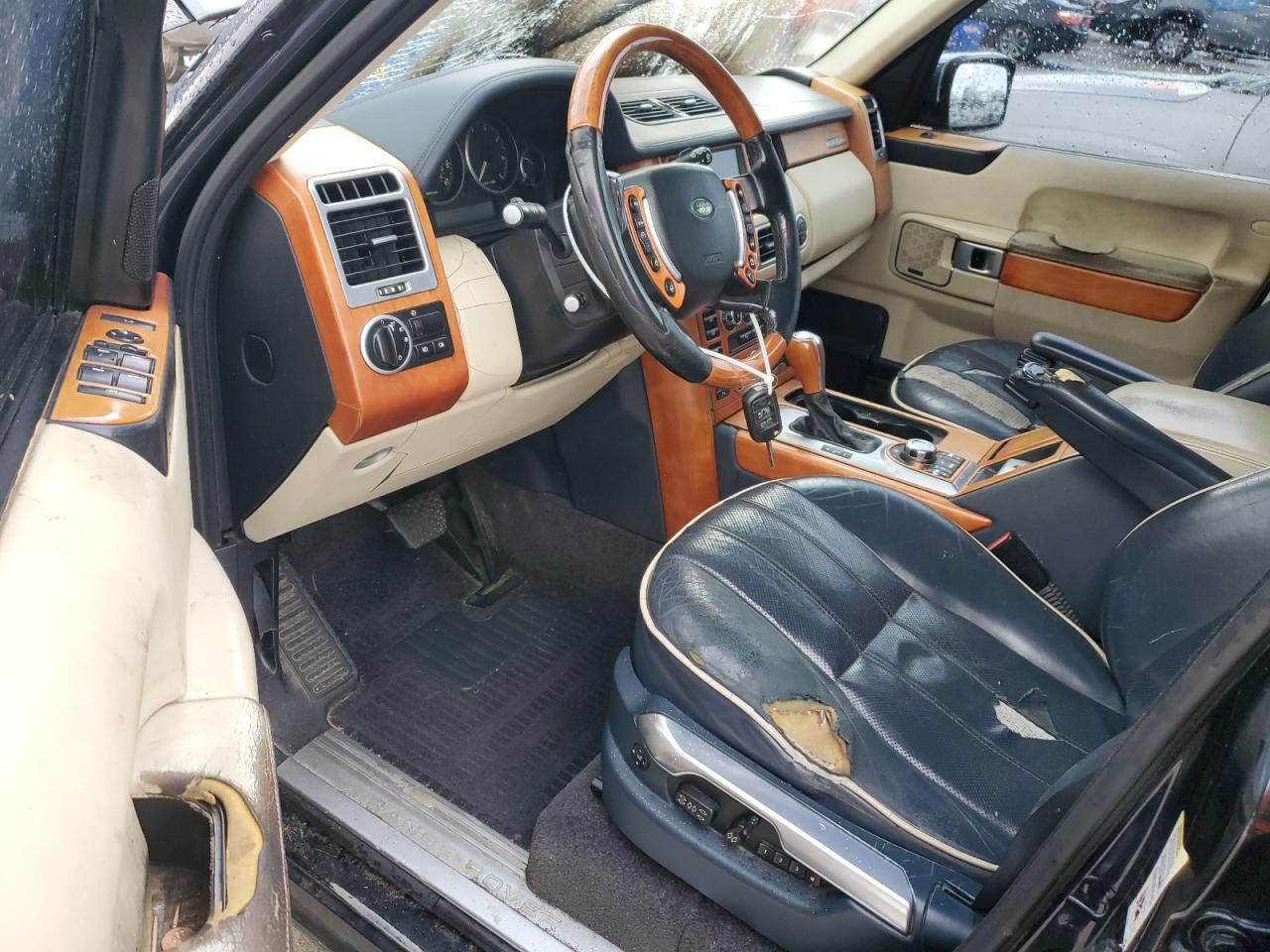 2008 Land Rover Range Rover - Image 8