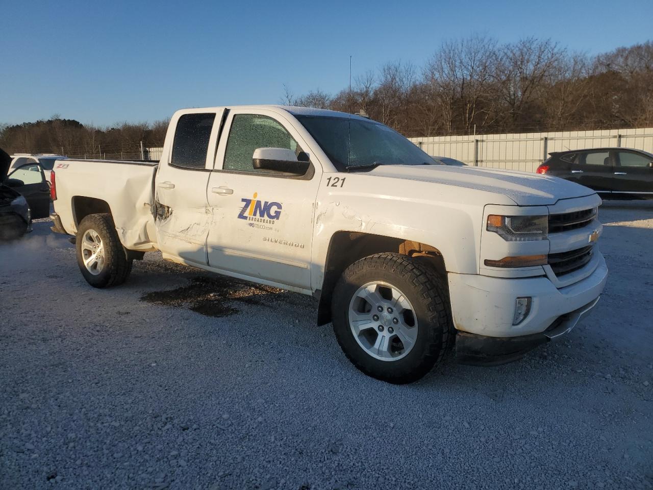 2017 Chevrolet Silverado - Image 4
