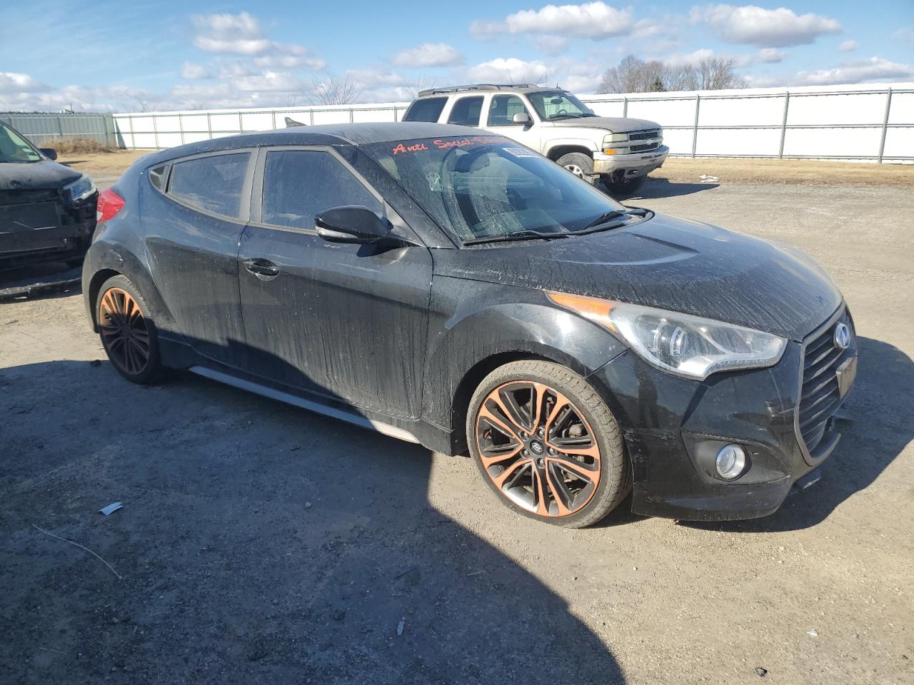 2016 Hyundai Veloster - Image 4