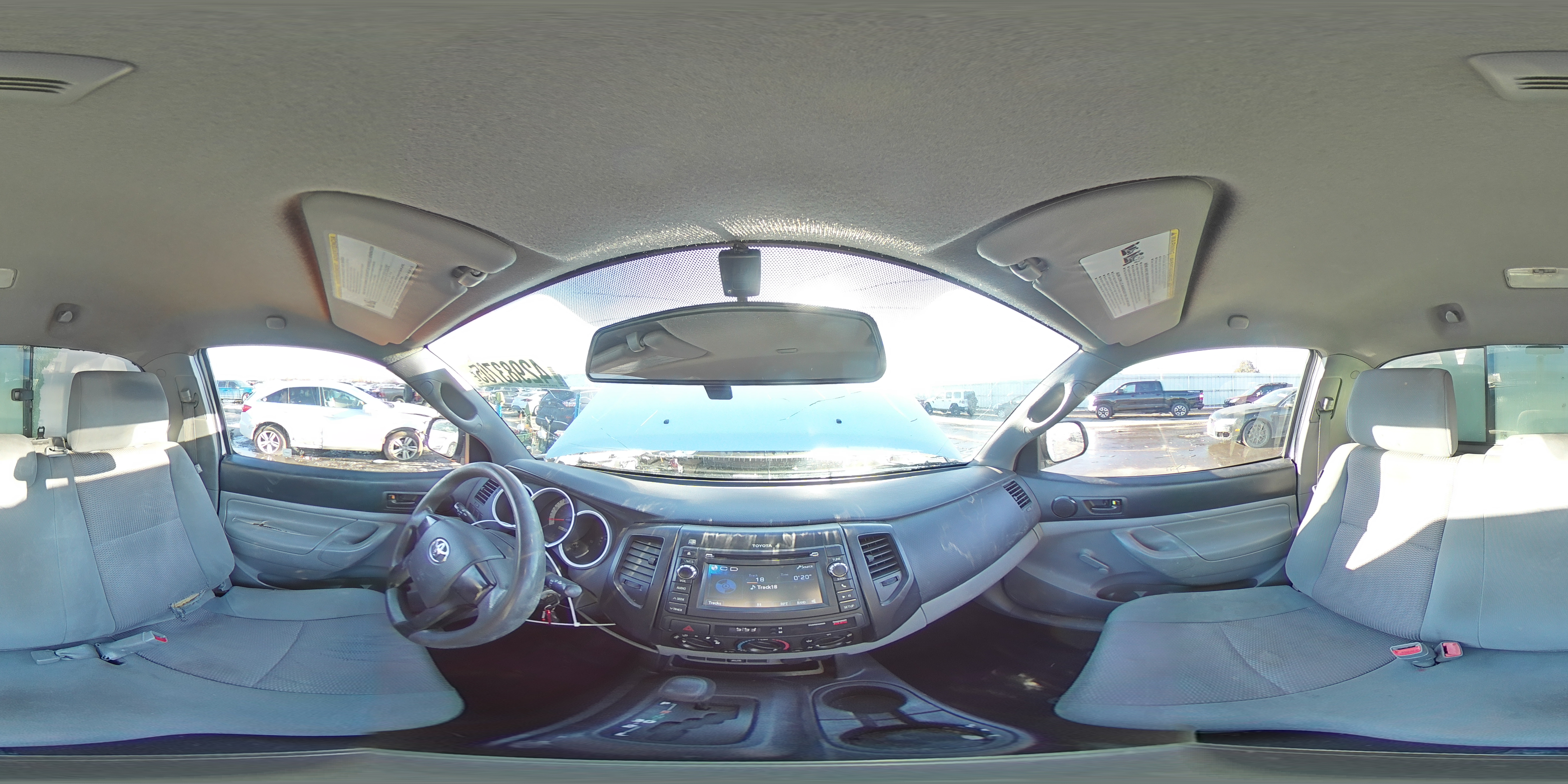 2013 Toyota Tacoma - Image 14