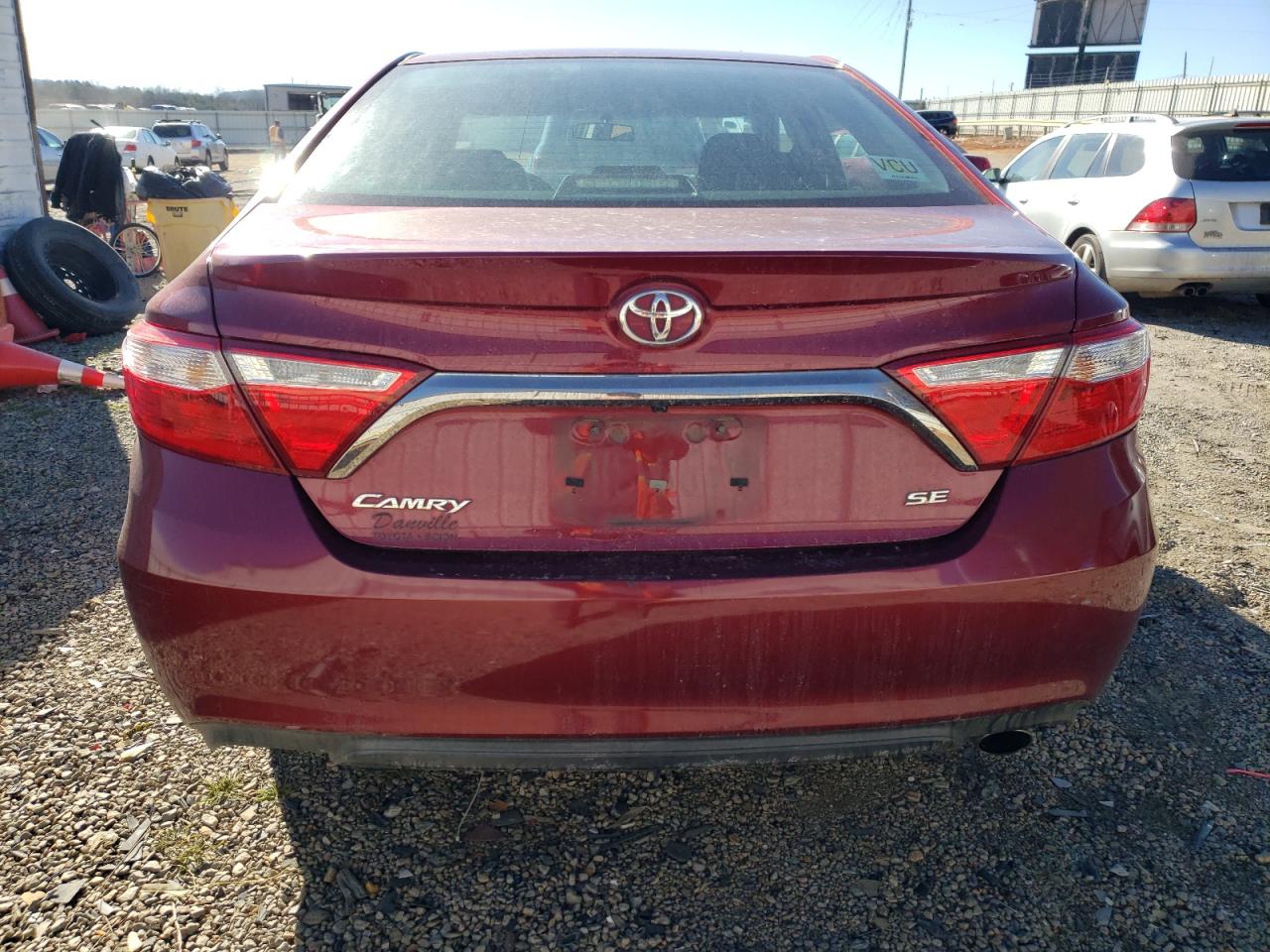 2016 Toyota Camry - Image 6