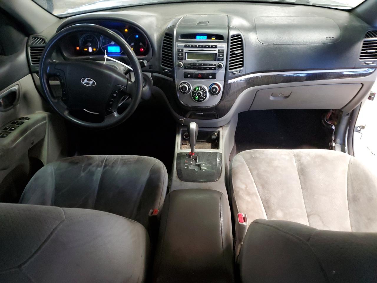 2008 Hyundai Santa Fe - Image 8