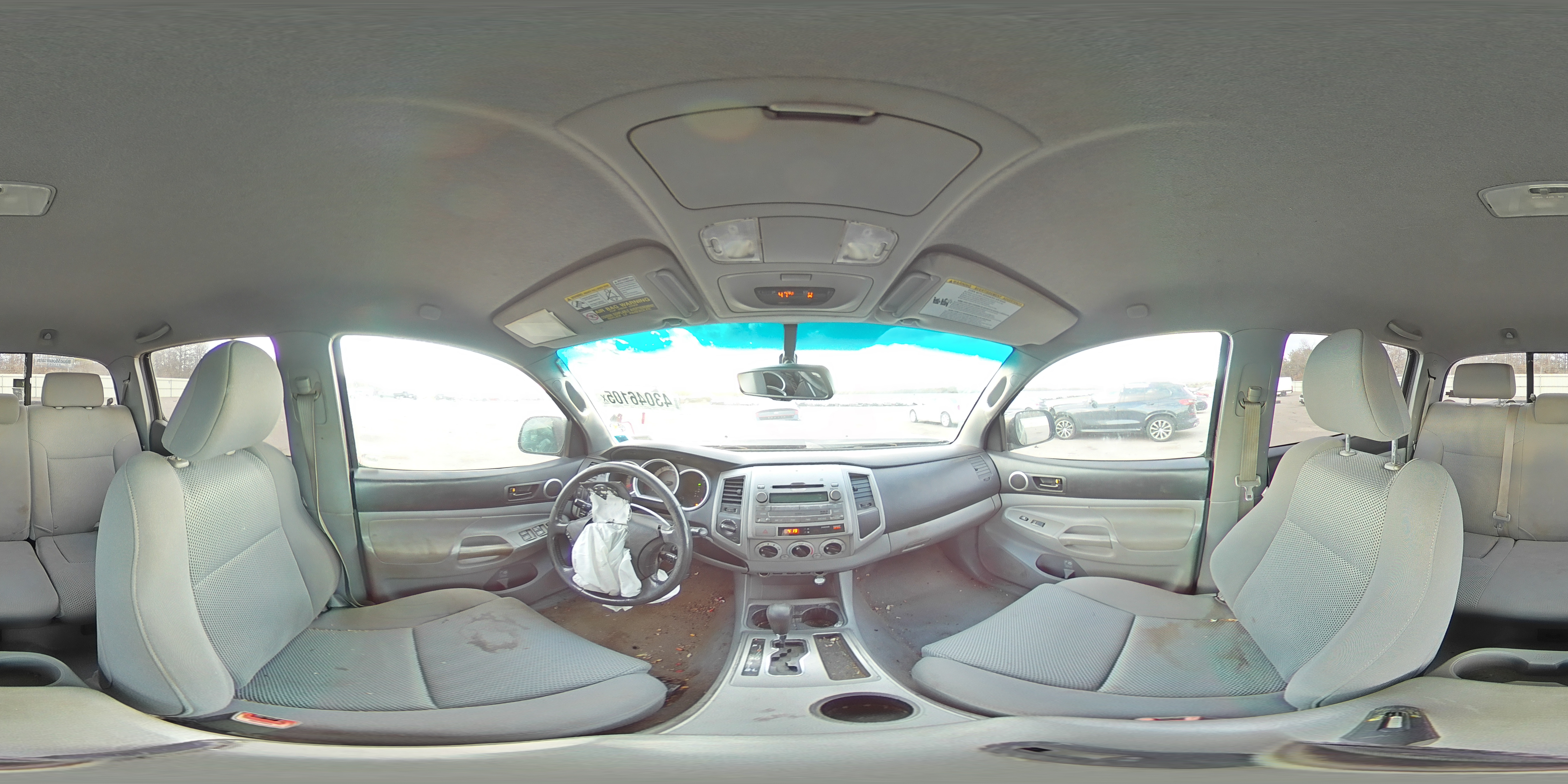 2011 Toyota Tacoma - Image 13