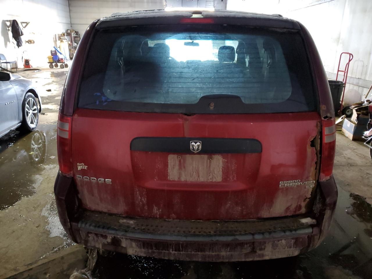 2009 Dodge Caravan - Image 6