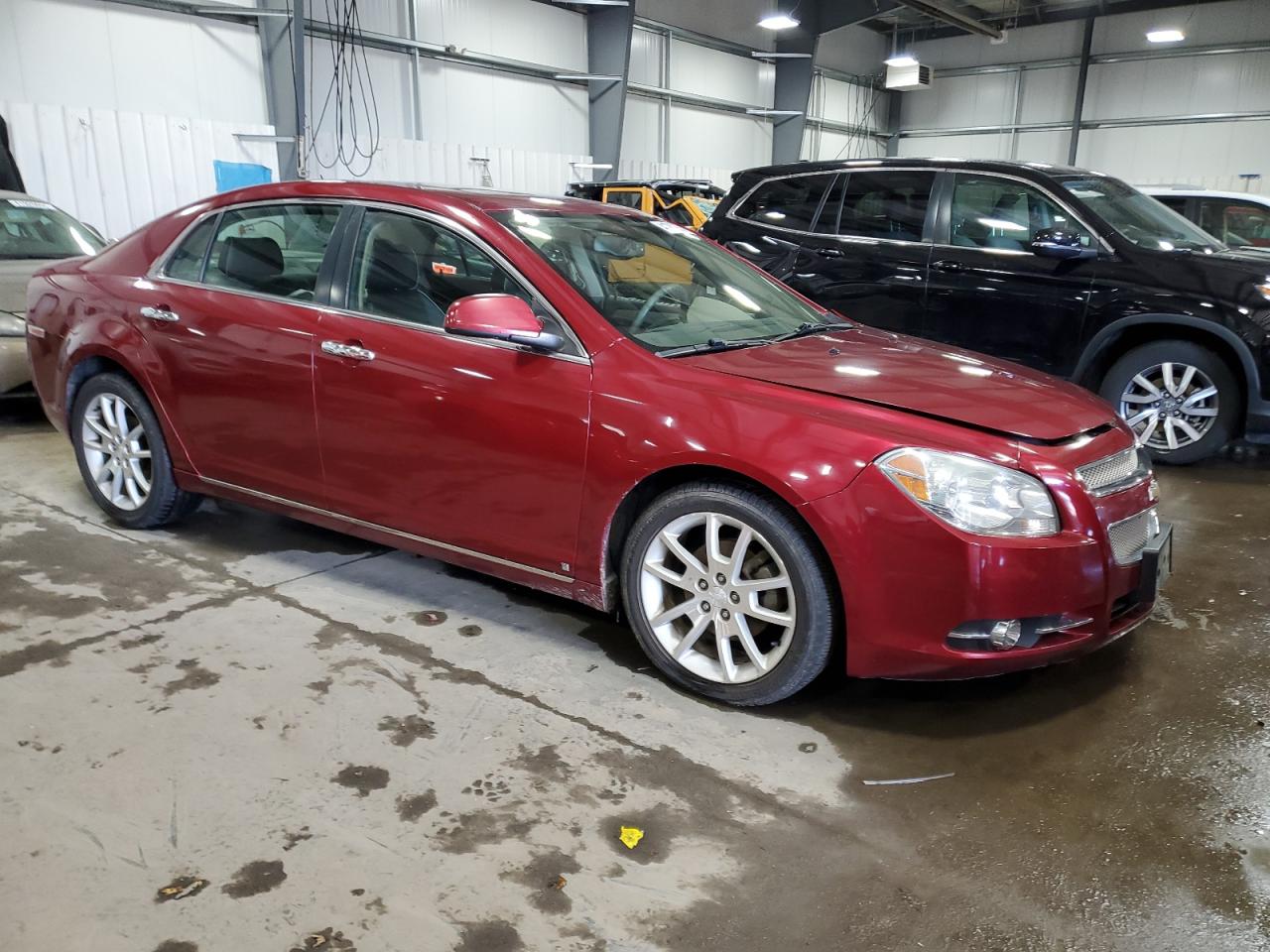 2009 Chevrolet Malibu - Image 4