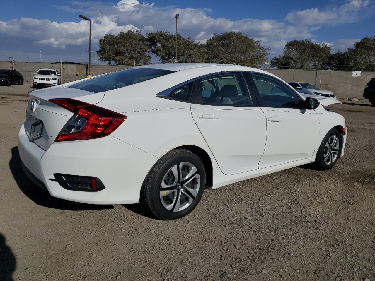 2HGFC2F58JH591208 HONDA CIVIC 2018