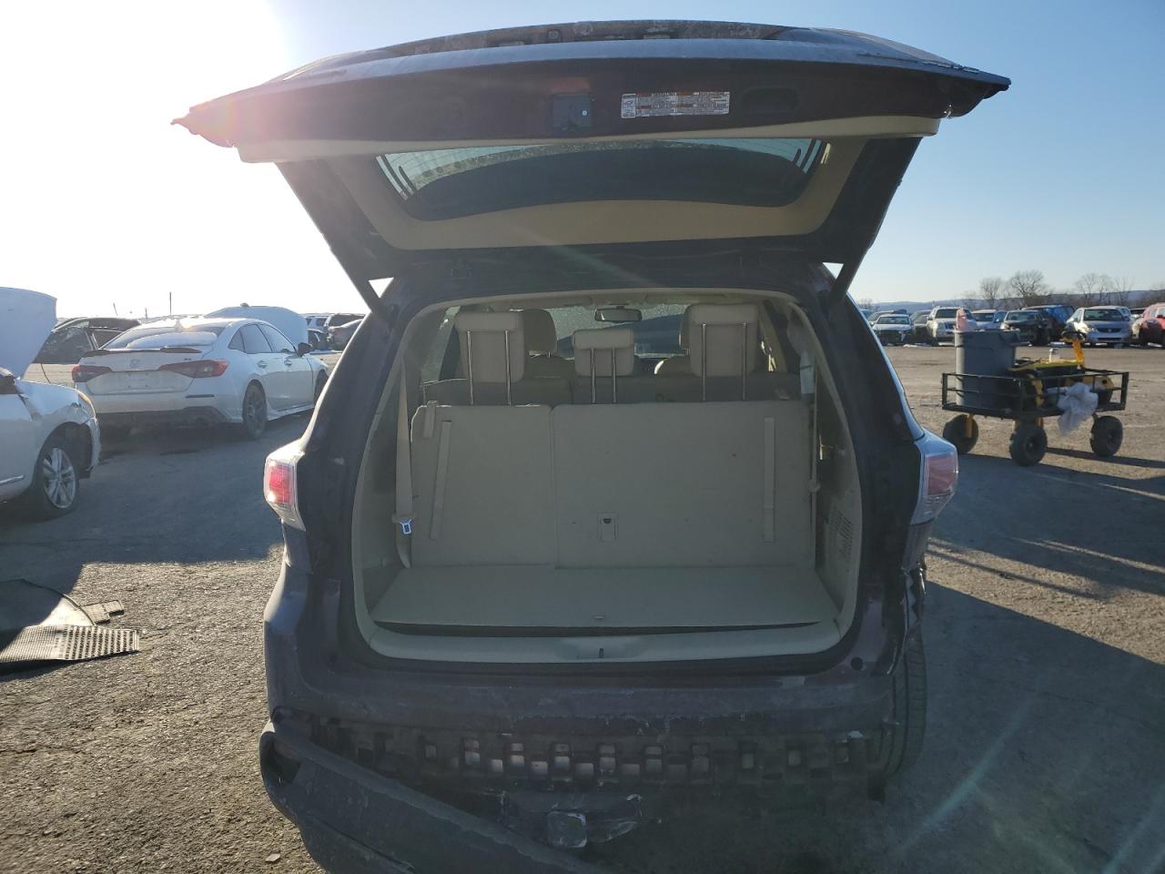 2016 Toyota Highlander - Image 6